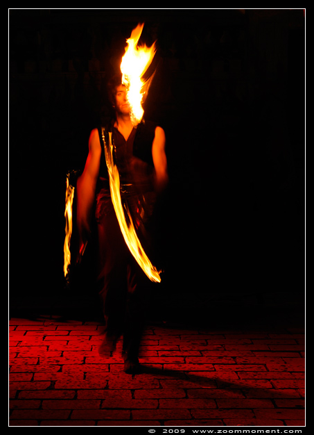 Halloween spektakel Lommel 2009 Cirque del Mundo
关键词: Lommel Halloween spektakel 2009 Cirque del Mundo vuur fire