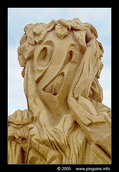 Fairy tree    sprookjesboom
Lommel (BE):
Fairy tales sand sculptures - summer 2005
Sprookjeswereld zandsculpturen - zomer 2005
Keywords: Lommel Belgium zandsculptuur sand sculpture sprookjes sprookje fairy tale tree boom