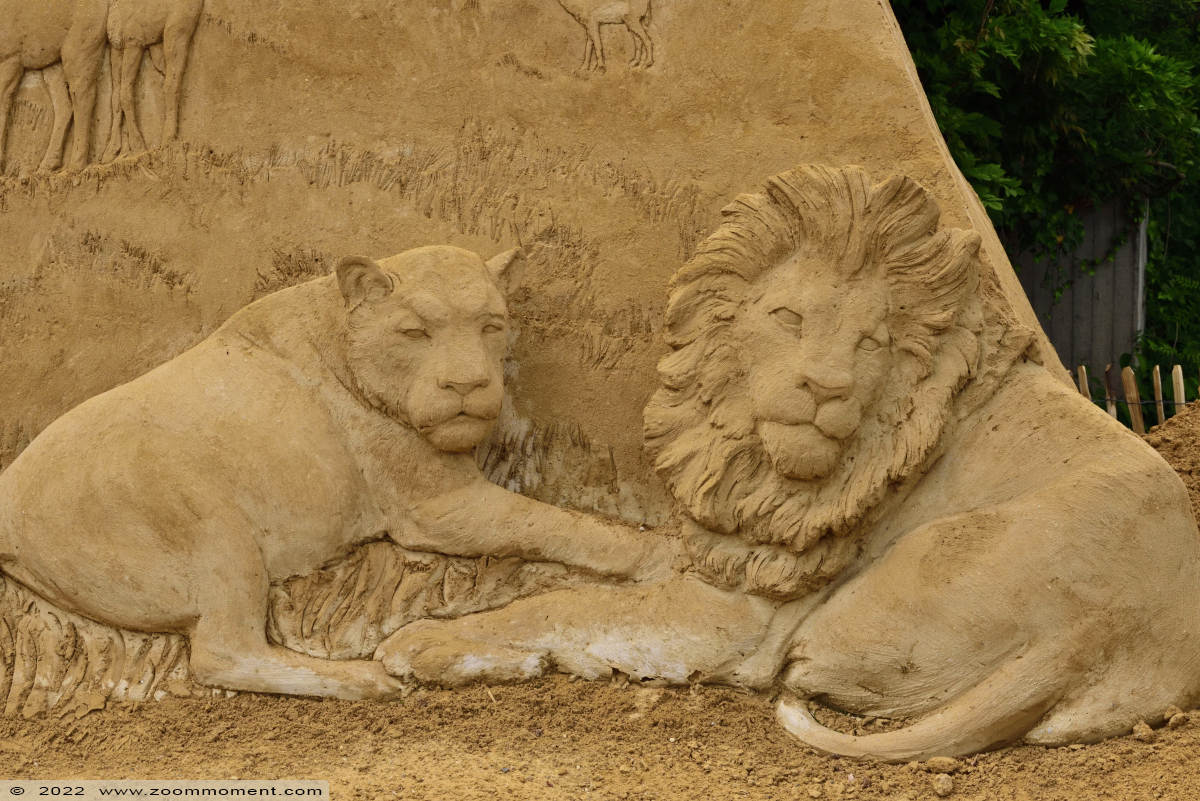 zandsculptuur Zoo van zand sandsculpture
Ключові слова: Gaiazoo Nederland zandsculptuur Zoo van zand sandsculpture leeuw